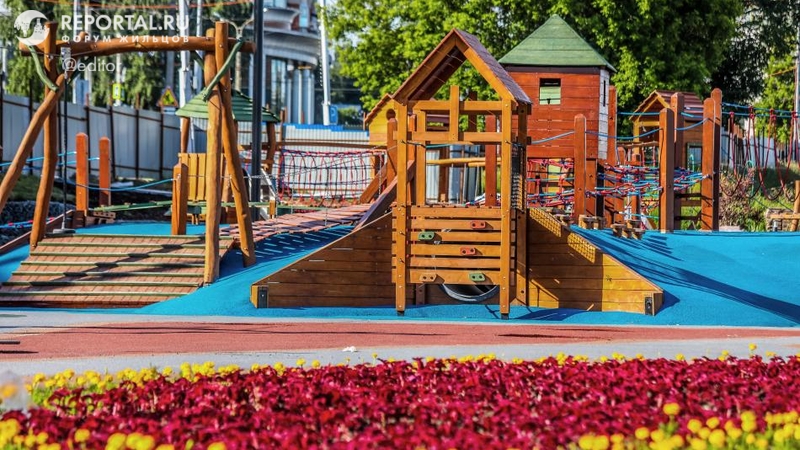 Как вы представляете детскую игровую площадку у себя во дворе?